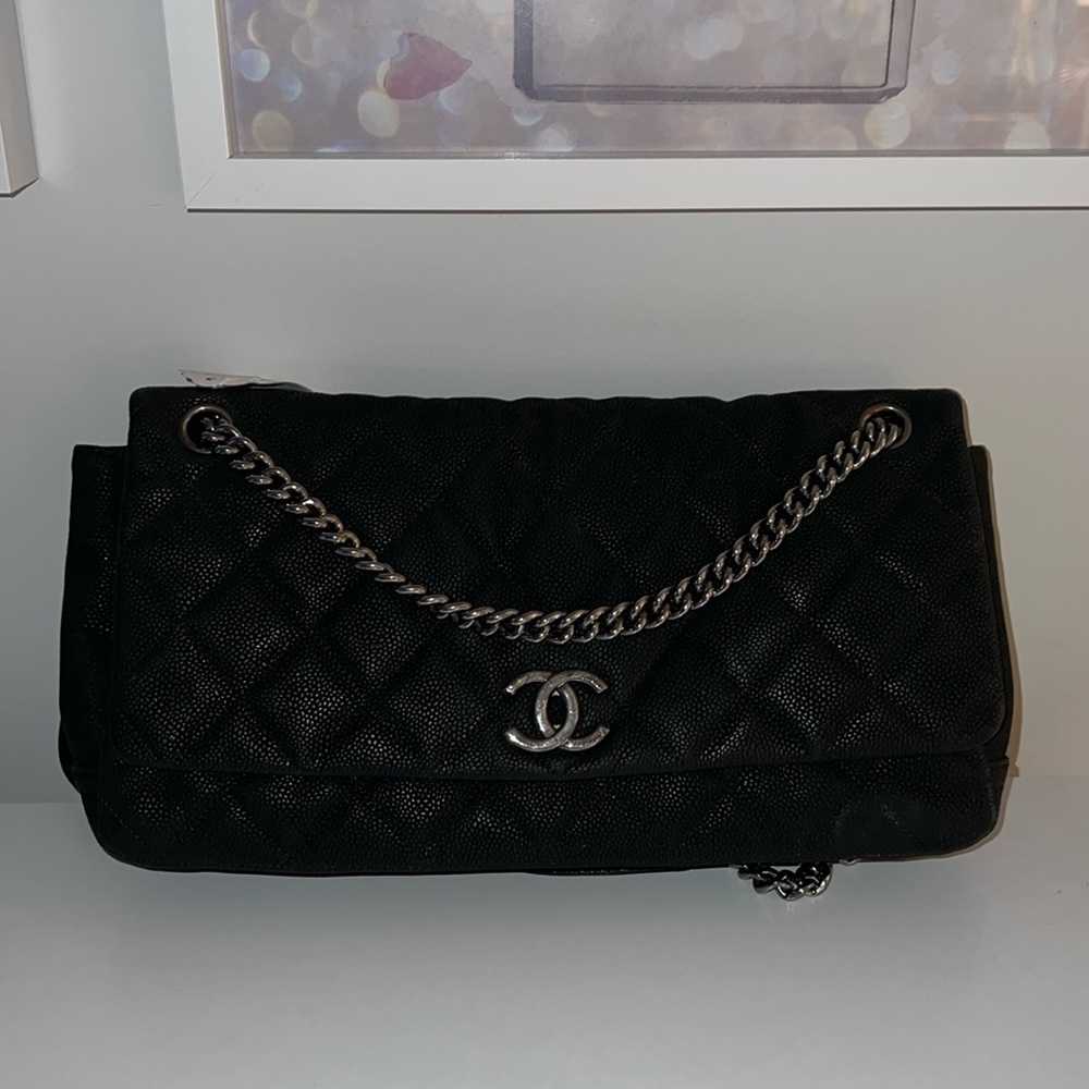 Chanel Black Quilted Leather Shoulder Bag